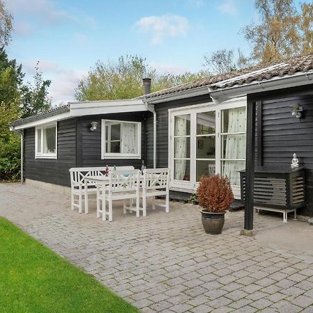 Beautiful Home In Askeby With Kitchen Esterno foto